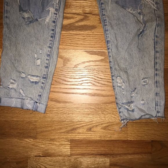 Jeans - Picture 2 of 5